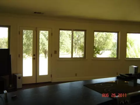 15850 Macleod Dr, Redding, CA 96001 photo 10