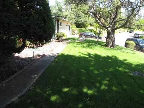 1710 Barbara Rd, Redding, CA 96003 photo 18