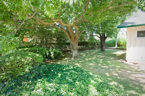 1710 Barbara Rd, Redding, CA 96003 photo 3