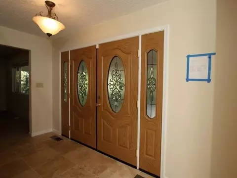 231 Weldon St, Redding, CA 96001 photo 3