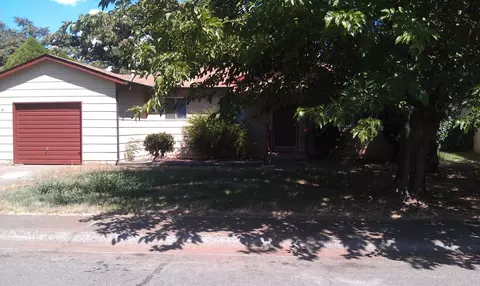 2116 Phobos Ct, Redding, CA 96002 photo 1