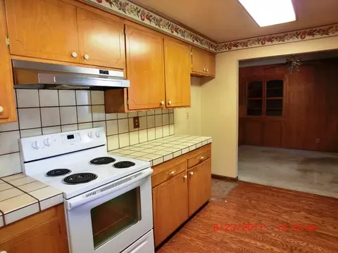 7158 Granada, Redding, CA 96002 photo 10