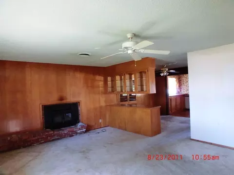 7158 Granada, Redding, CA 96002 photo 6