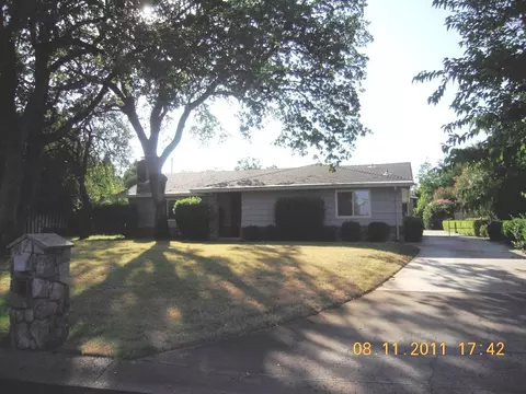 7158 Granada, Redding, CA 96002 photo 17