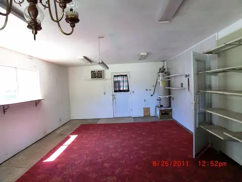 2832 Heather, Redding, CA 96002 photo 6