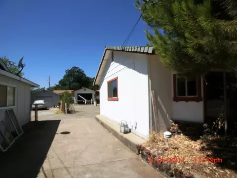 2832 Heather, Redding, CA 96002 photo 15