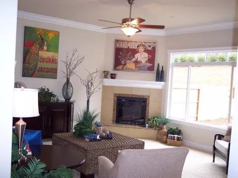 635 Mill Valley Pkwy, Redding, CA 96003 photo 9