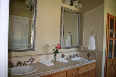 19870 Holstein Ln, Redding, CA 96002 photo 67