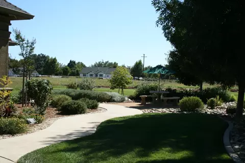 19870 Holstein Ln, Redding, CA 96002 photo 31