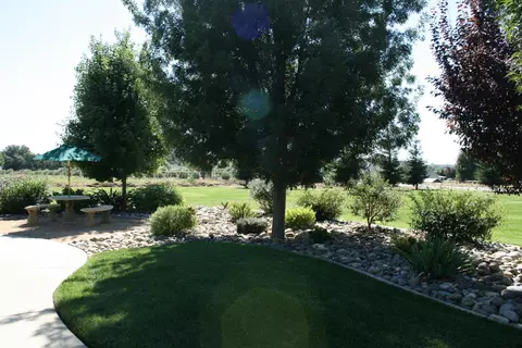 19870 Holstein Ln, Redding, CA 96002 photo 46