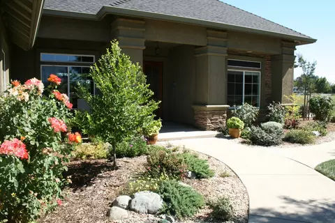 19870 Holstein Ln, Redding, CA 96002 photo 35