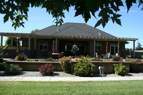 19870 Holstein Ln, Redding, CA 96002 photo 13