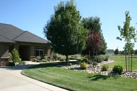 19870 Holstein Ln, Redding, CA 96002 photo 34