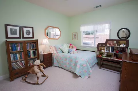 2163 Dream St, Redding, CA 96001 photo 9