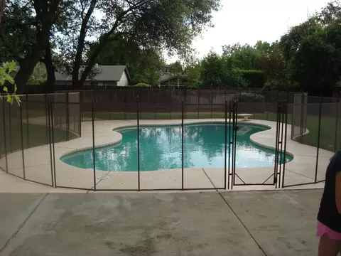 1755 El Verano St, Redding, CA 96002 photo 3
