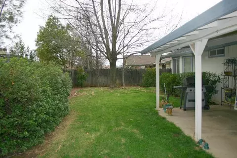2557 Atrium Way, Redding, CA 96003 photo 8