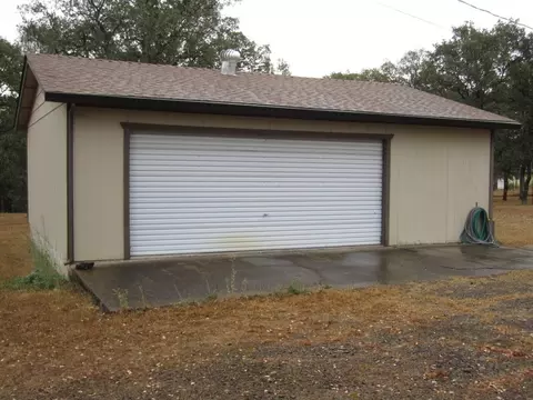 9945 Old Oregon Trl, Redding, CA 96003 photo 5