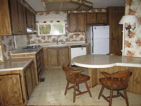 9945 Old Oregon Trl, Redding, CA 96003 photo 14