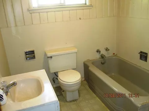 7918 Churn Creek Rd, Redding, CA 96002 photo 15