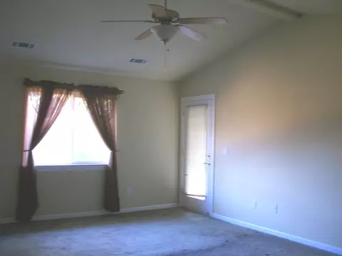 5922 La Quinta Ct, Redding, CA 96003 photo 9