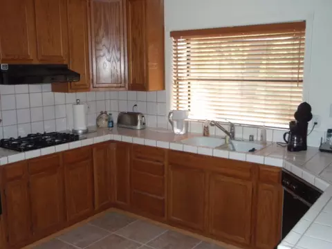 2114 Sophy Pl, Redding, CA 96003 photo 5