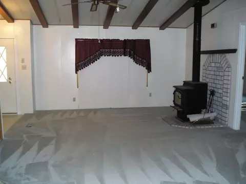 10296 Hummingbird Ln, Redding, CA 96003 photo 6