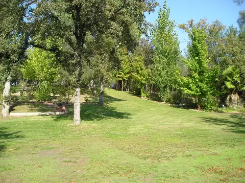 10296 Hummingbird Ln, Redding, CA 96003 photo 2