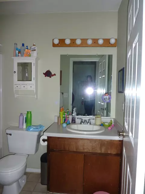 1065 Dara Ct, Redding, CA 96003 photo 5
