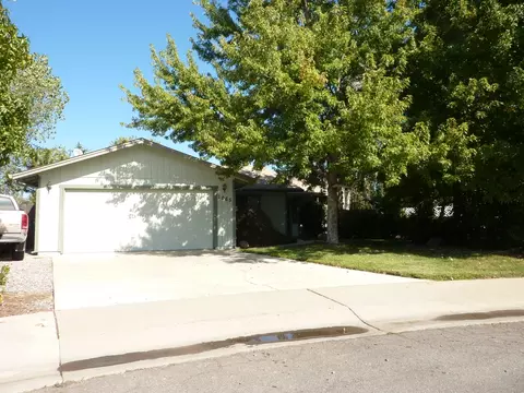 1065 Dara Ct, Redding, CA 96003 photo 1
