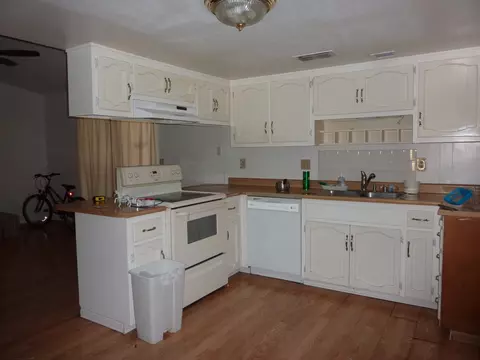 3569 Lagoon, Redding, CA 96001 photo 3
