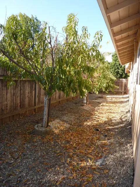 3569 Lagoon, Redding, CA 96001 photo 11