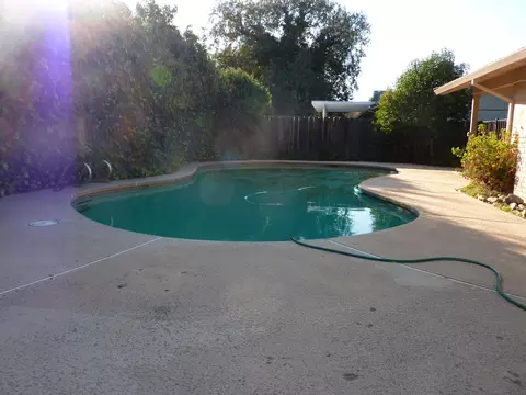 1079 Pineland, Redding, CA 96002 photo 2