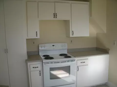 1078 West, Redding, CA 96001 photo 6