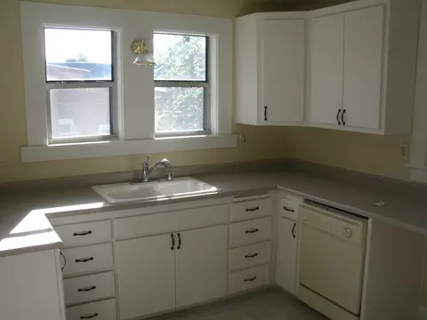 1078 West, Redding, CA 96001 photo 5