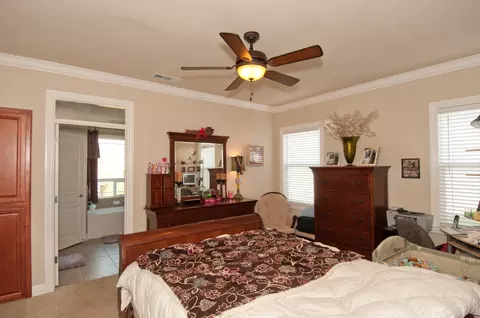 3592 Keel, Redding, CA 96003 photo 13