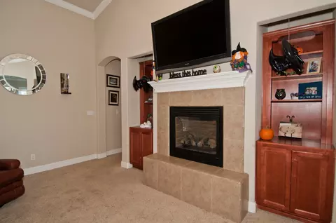 3592 Keel, Redding, CA 96003 photo 9