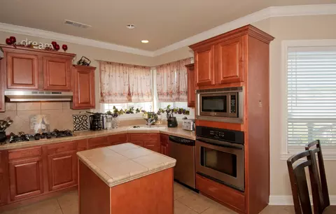 3592 Keel, Redding, CA 96003 photo 11