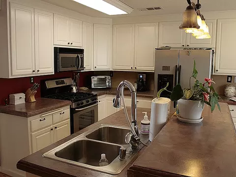 2111 California St, Redding, CA 96001 photo 6