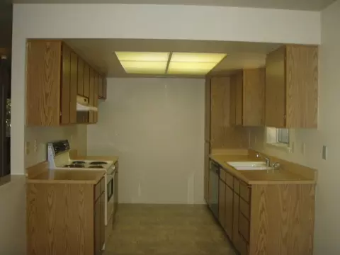 2877 Pernie Trl, Redding, CA 96001 photo 2