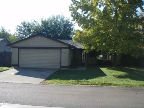 2877 Pernie Trl, Redding, CA 96001 photo 1