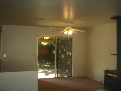 2877 Pernie Trl, Redding, CA 96001 photo 6