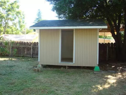 1745 School St, Anderson, CA 96007 photo 3