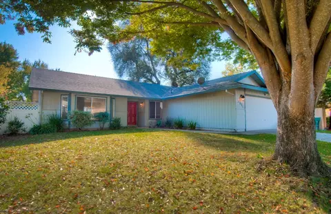 2841 Hemlock, Redding, CA 96001 photo 3