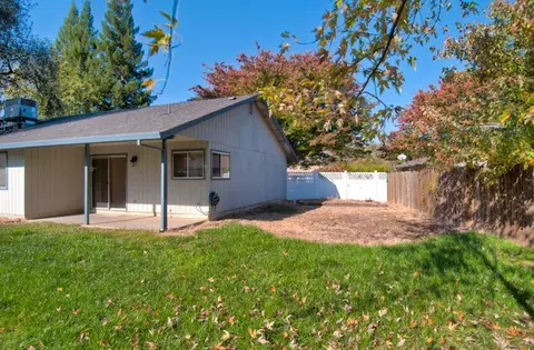 2841 Hemlock, Redding, CA 96001 photo 8