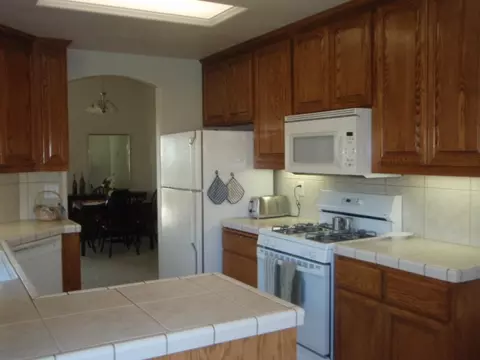 1043 Snowcap Trl, Redding, CA 96003 photo 1