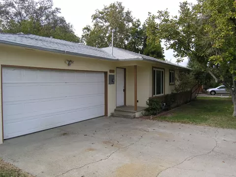 4422 E Bonnyview Rd, Redding, CA 96001 photo 1
