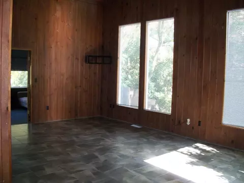 2380 North Dr, Redding, CA 96001 photo 5