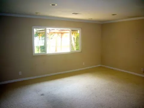 3289 Adams Ln, Redding, CA 96002 photo 5