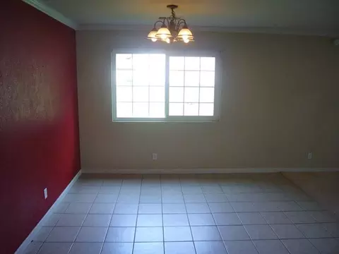 3289 Adams Ln, Redding, CA 96002 photo 3