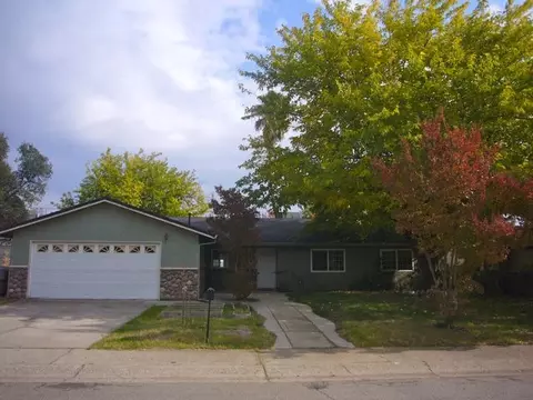 3289 Adams Ln, Redding, CA 96002 photo 1